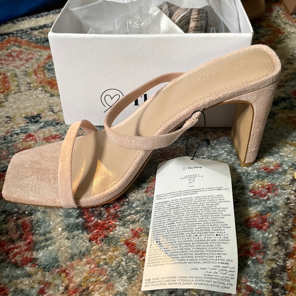 NWT The Drop Avery Sandals Suede 9